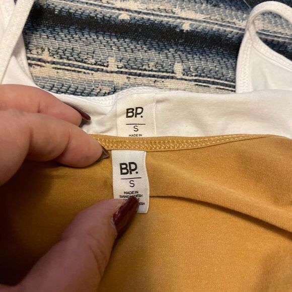 BP TWO tanks size S - Picture 2 of 2